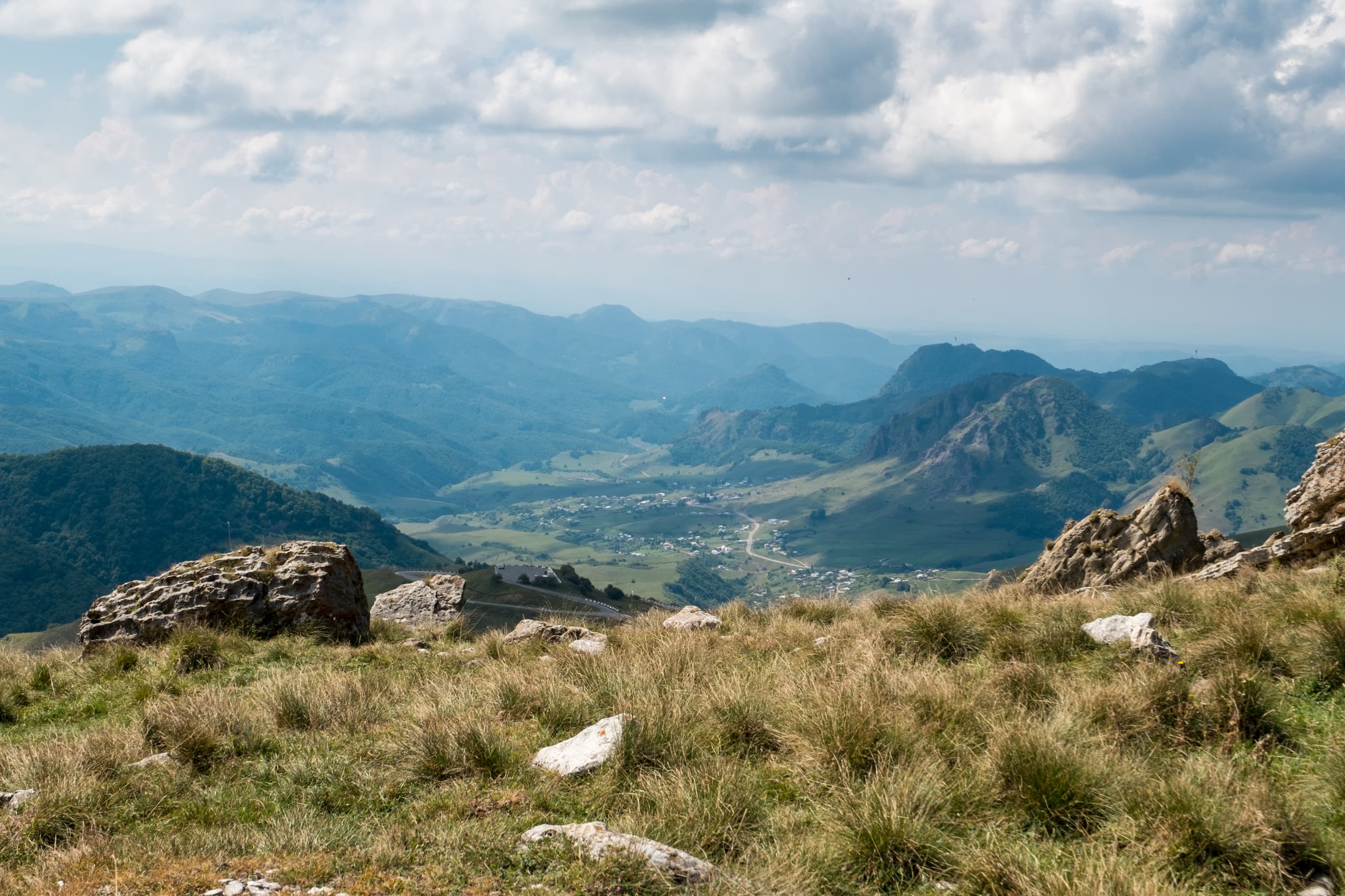 image Вид с горы Сфинкс на поселок Верхняя Мара