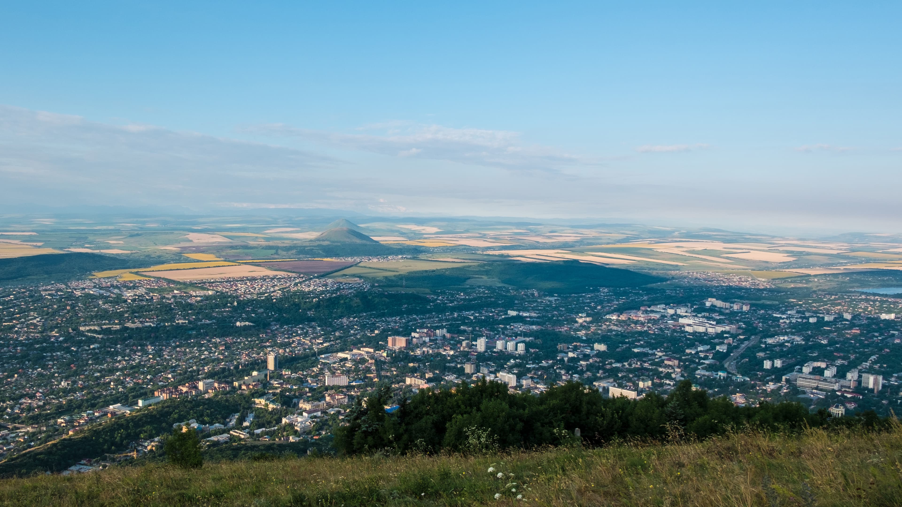 image Пятигорск с вершины Машука